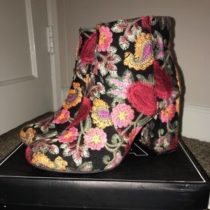 Floral boots
